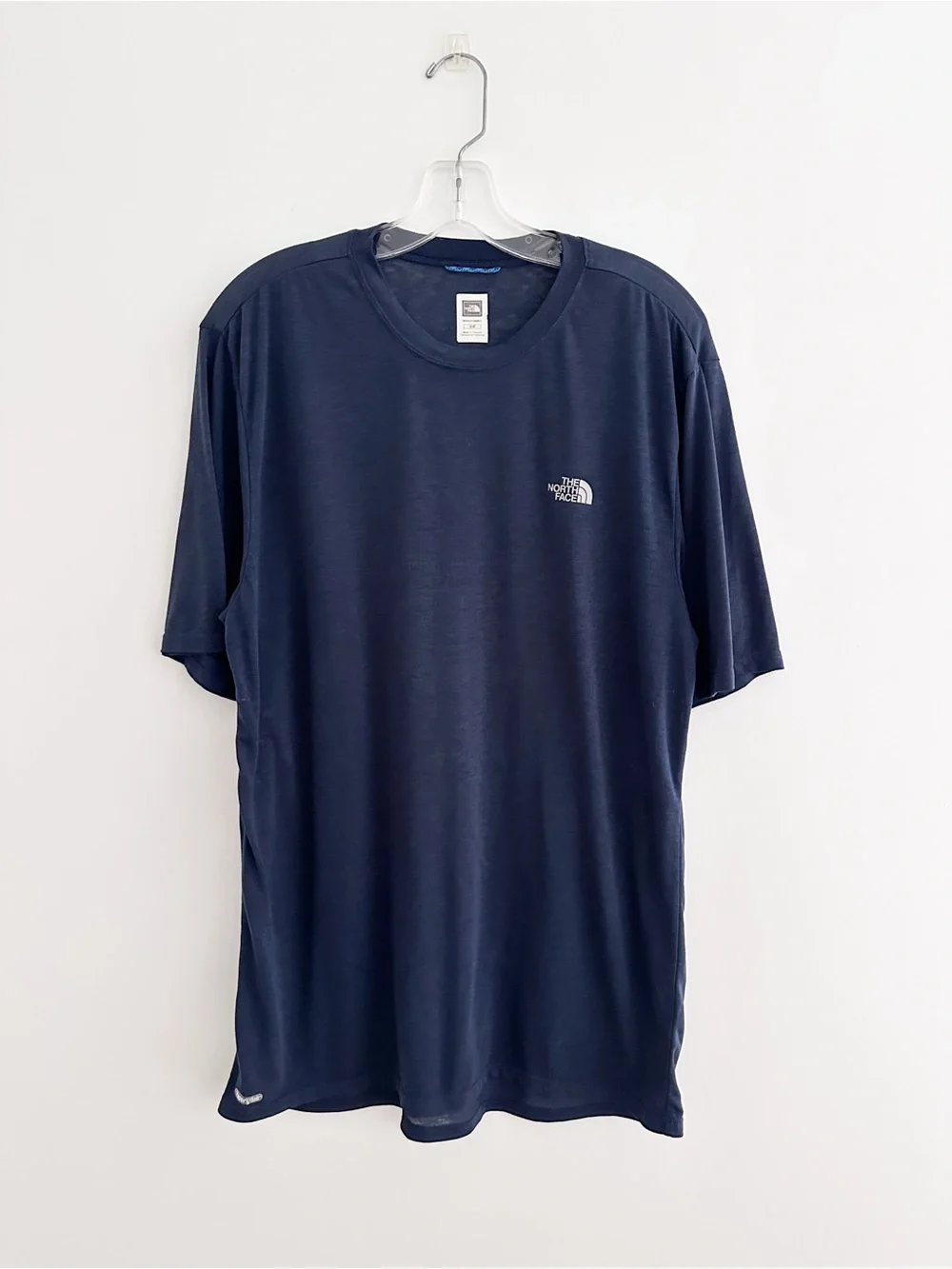 The North Face Shirt VaporWick Lightweight Performance T-Shirt Navy Blue Size M